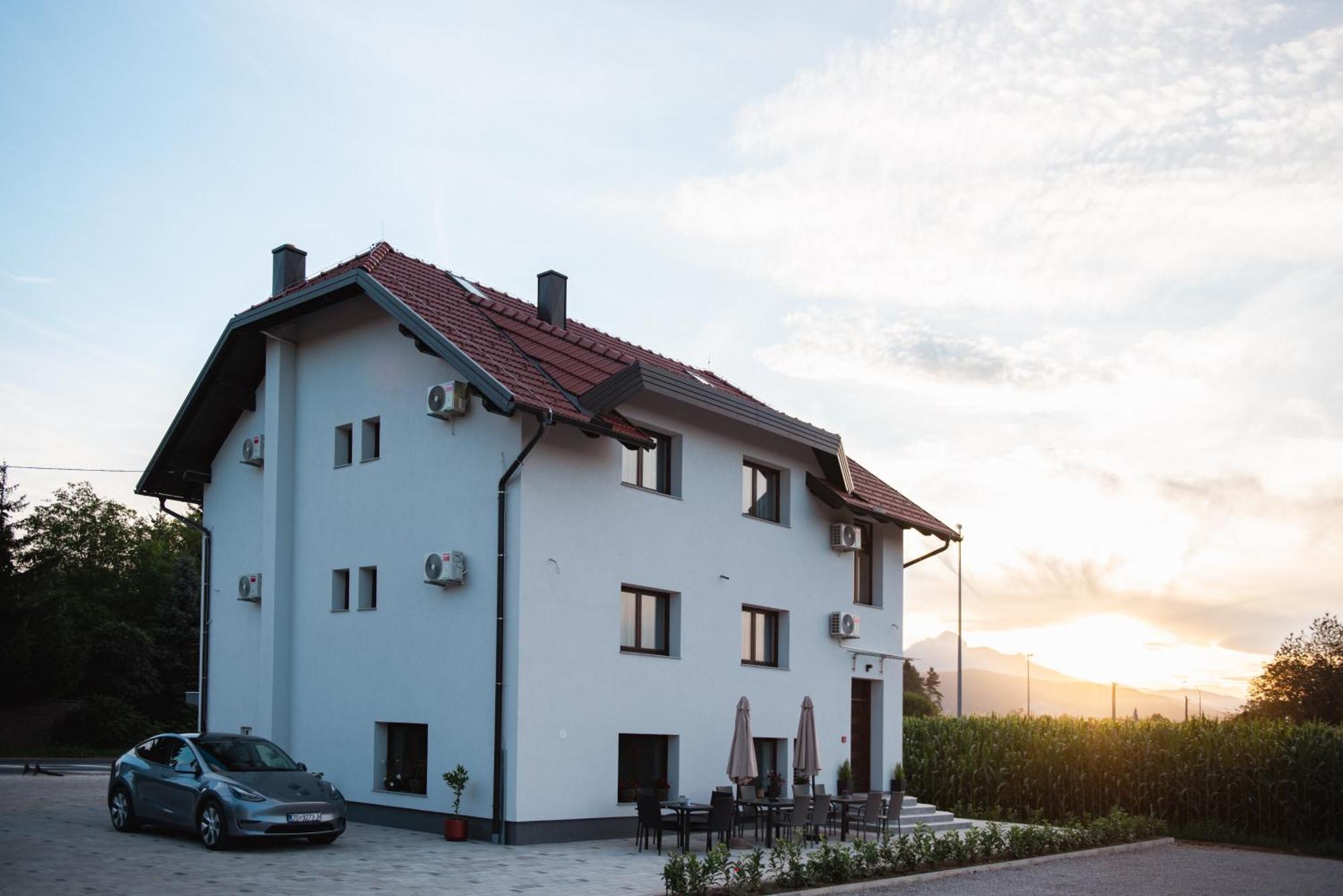 Rooms Enter Ogulin Ostarije Exterior photo